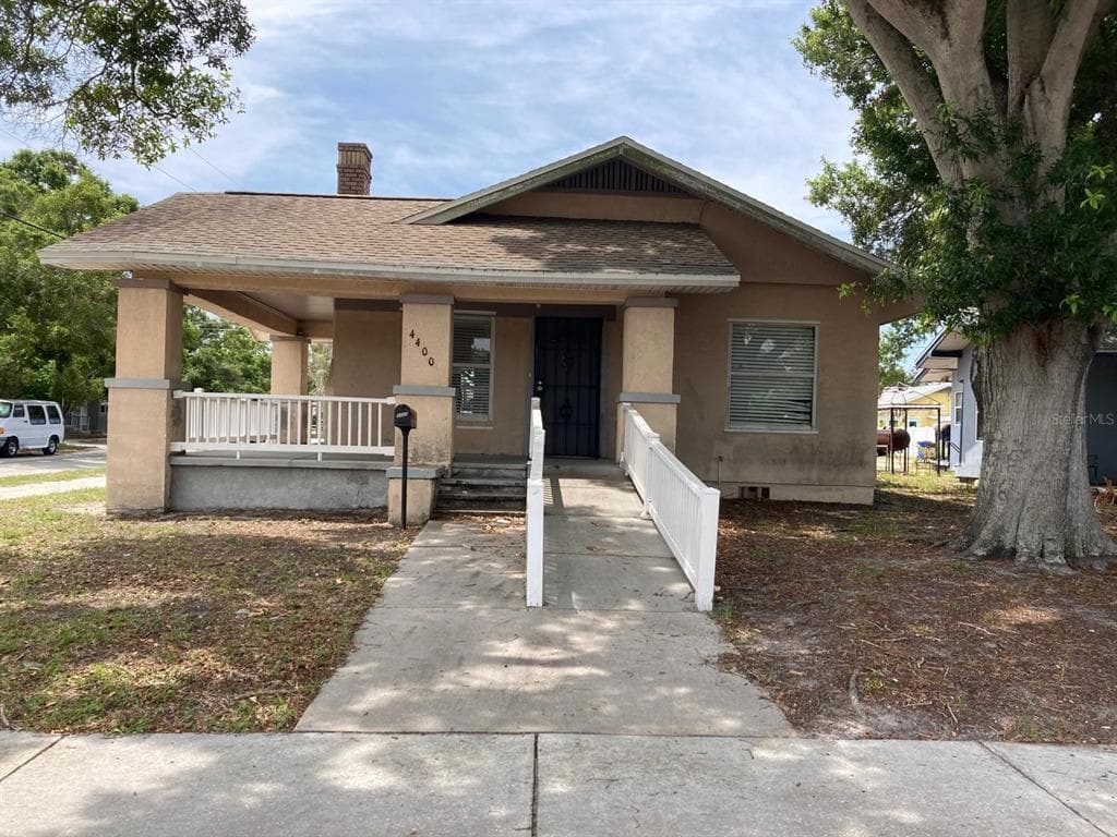 4400 4TH AVENUE S ST PETERSBURG, FL 33711