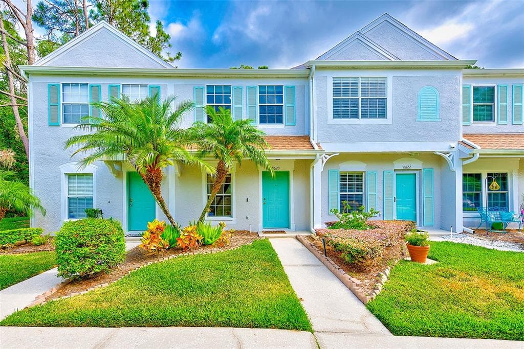 8620 HUNTERS KEY CIRCLE TAMPA, FL 33647