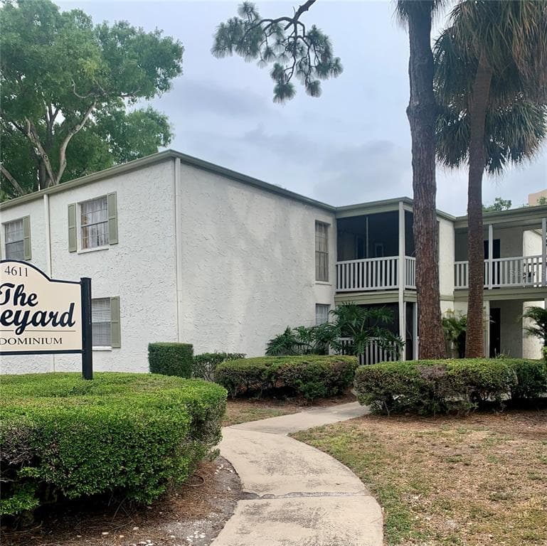 4607 W NORTH B STREET UNIT 208 TAMPA, FL 33609