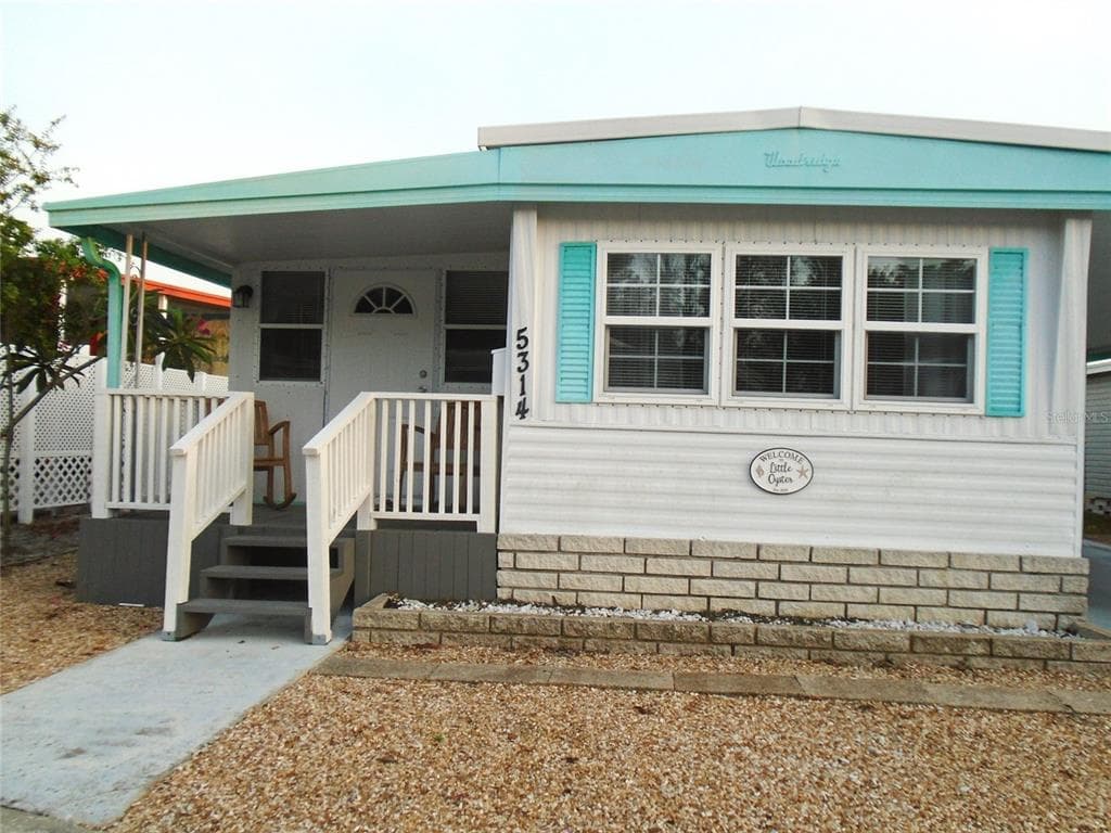5314 6TH PLACE S UNIT 122 ST PETERSBURG, FL 33707