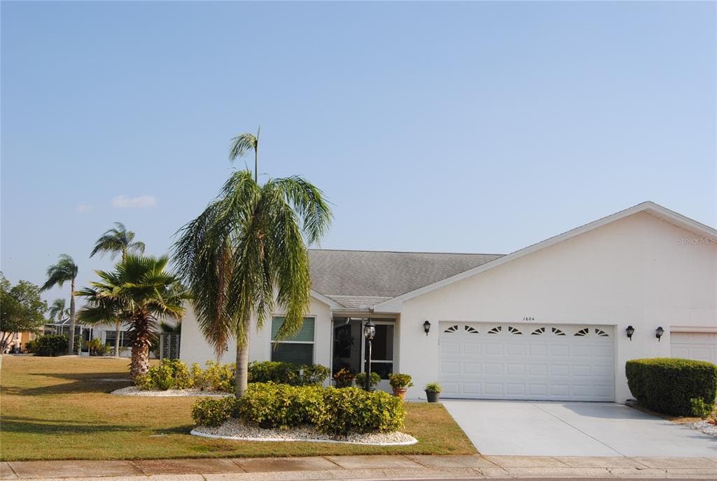 1604 FAXTON DRIVE SUN CITY CENTER, FL 33573