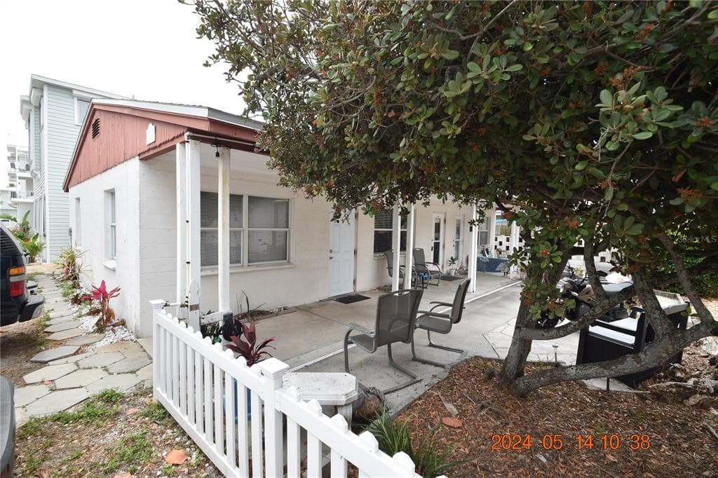 146 CORAL AVENUE UNIT A REDINGTON SHORES, FL 33708