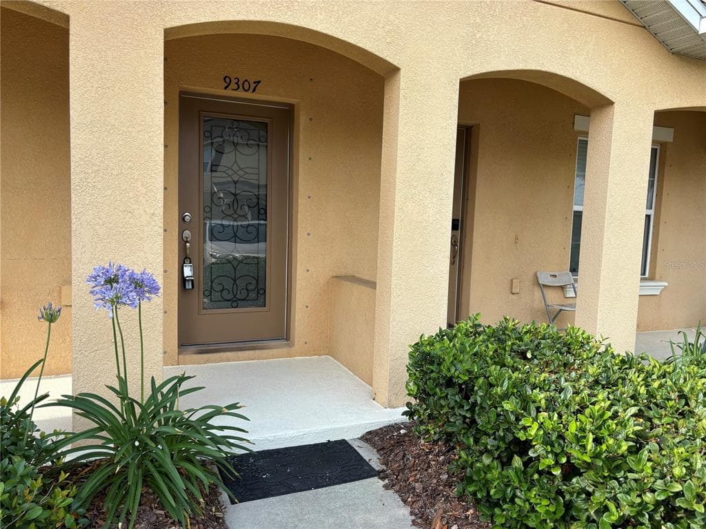 9307 AMERICAN HICKORY LANE RIVERVIEW, FL 33578