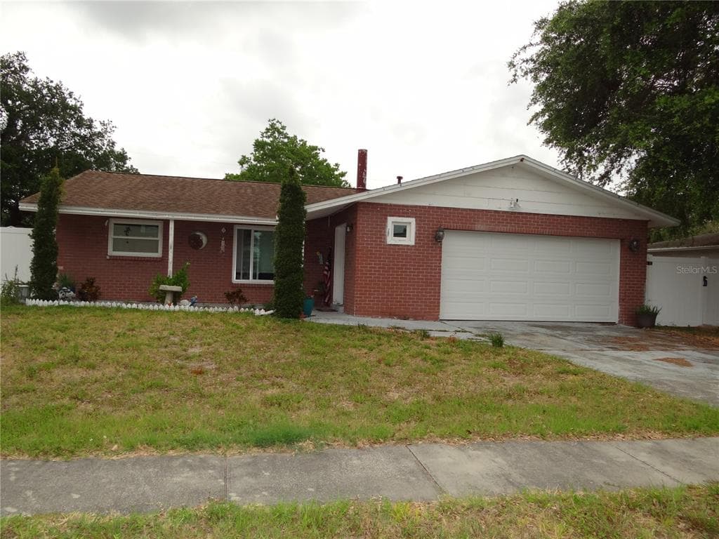 7753 92ND STREET SEMINOLE, FL 33777