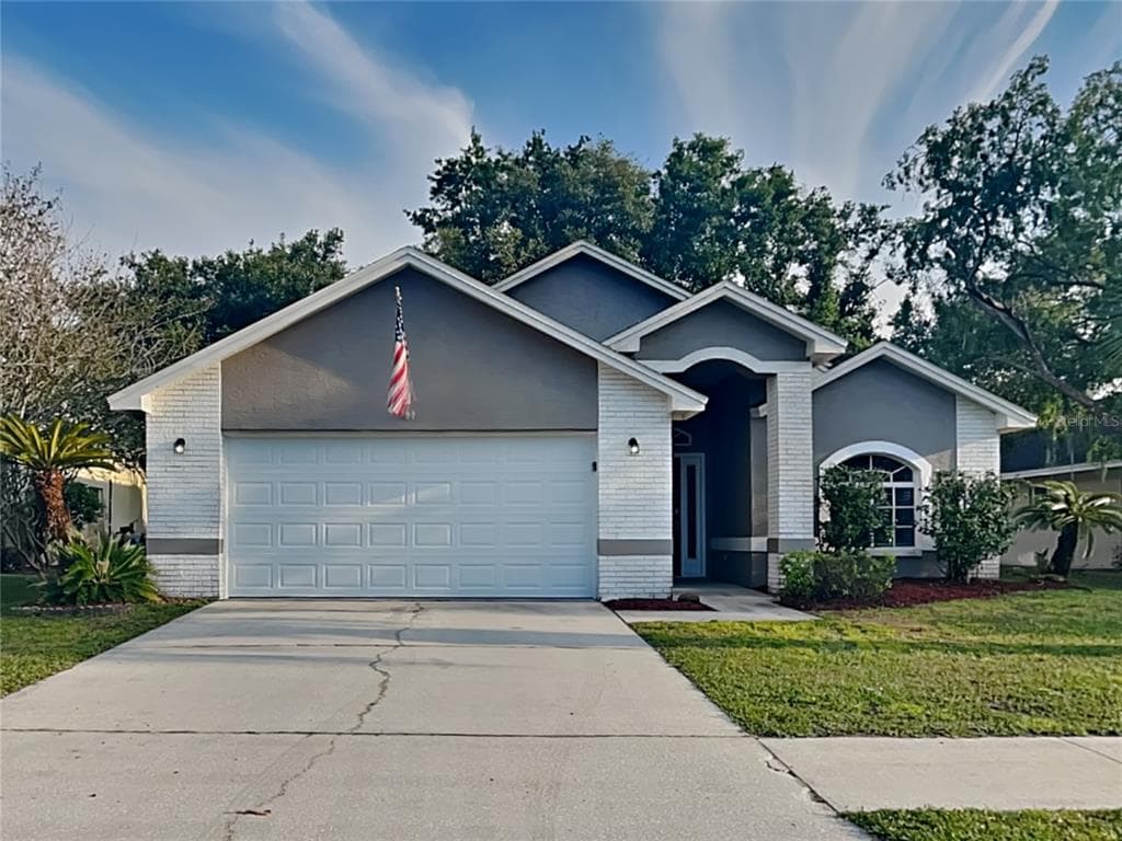 2811 N WILDER ROAD PLANT CITY, FL 33563