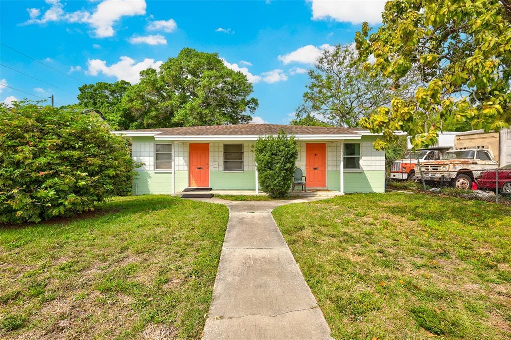 1712 28TH STREET N UNIT 1 ST PETERSBURG, FL 33713