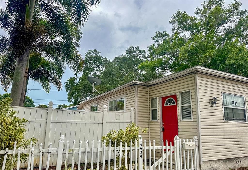 4034 38TH AVENUE N ST PETERSBURG, FL 33713