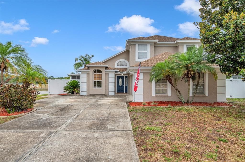 2920 SHANNON CIRCLE