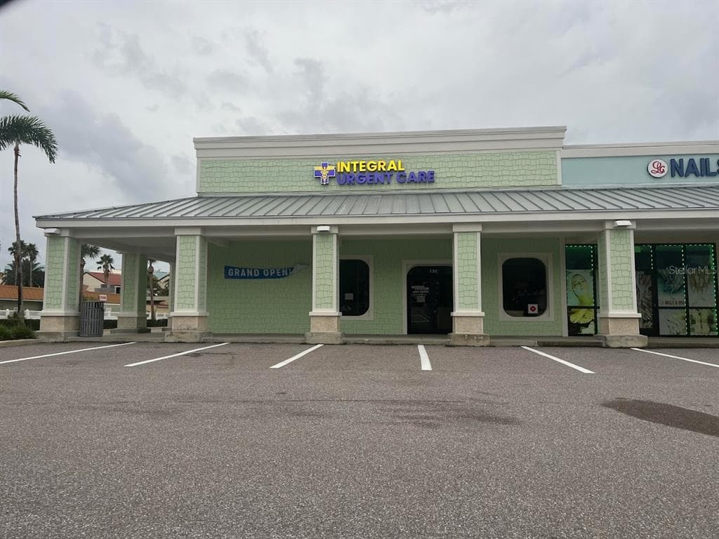 130 ISLAND WAY CLEARWATER BEACH, FL 33767