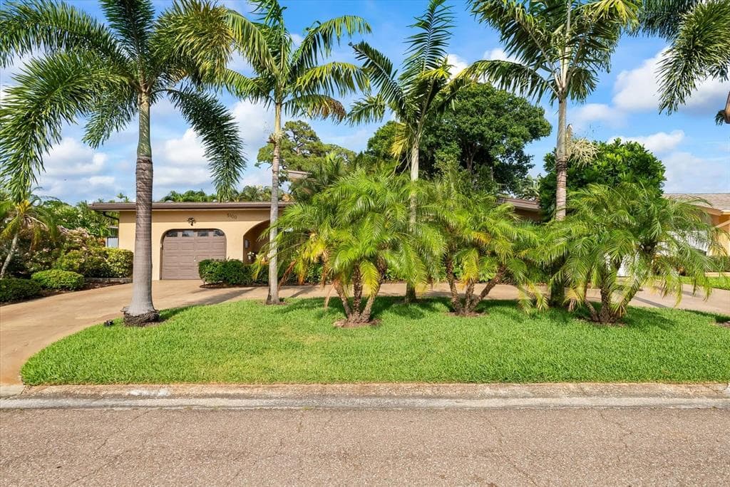 5100 38TH STREET S ST PETERSBURG, FL 33711