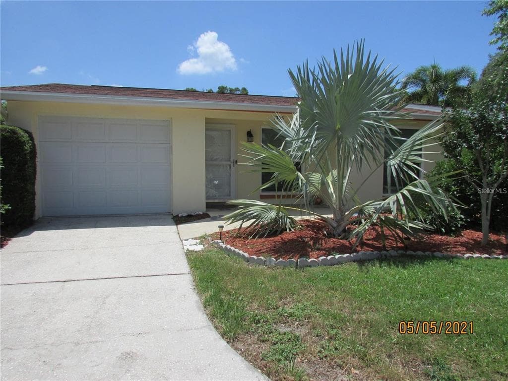 1005 EGRET COURT DUNEDIN, FL 34698