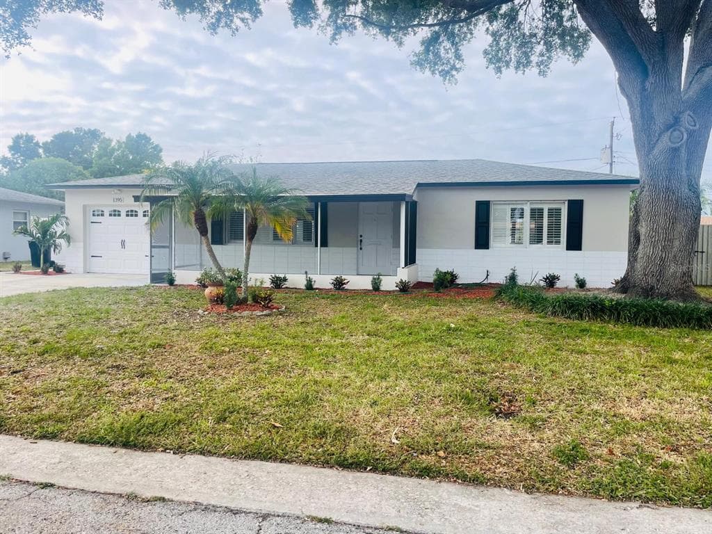 1395 62ND AVENUE N ST PETERSBURG, FL 33702
