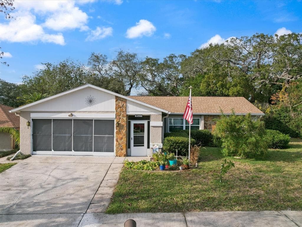 8621 VIXEN LANE PORT RICHEY, FL 34668