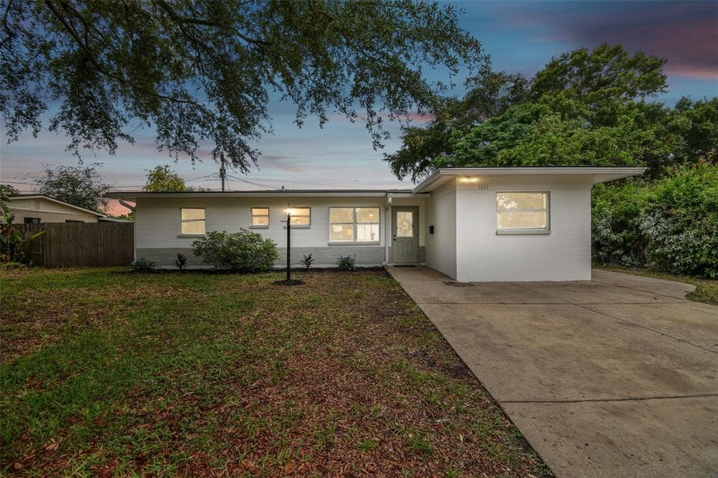 7000 20TH STREET N