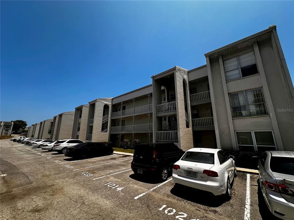 2625 STATE ROAD 590 UNIT 1031 CLEARWATER, FL 33759