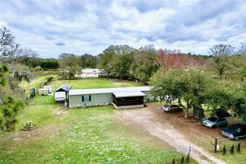 5721 DAVIS ROAD LAKELAND, FL 33810