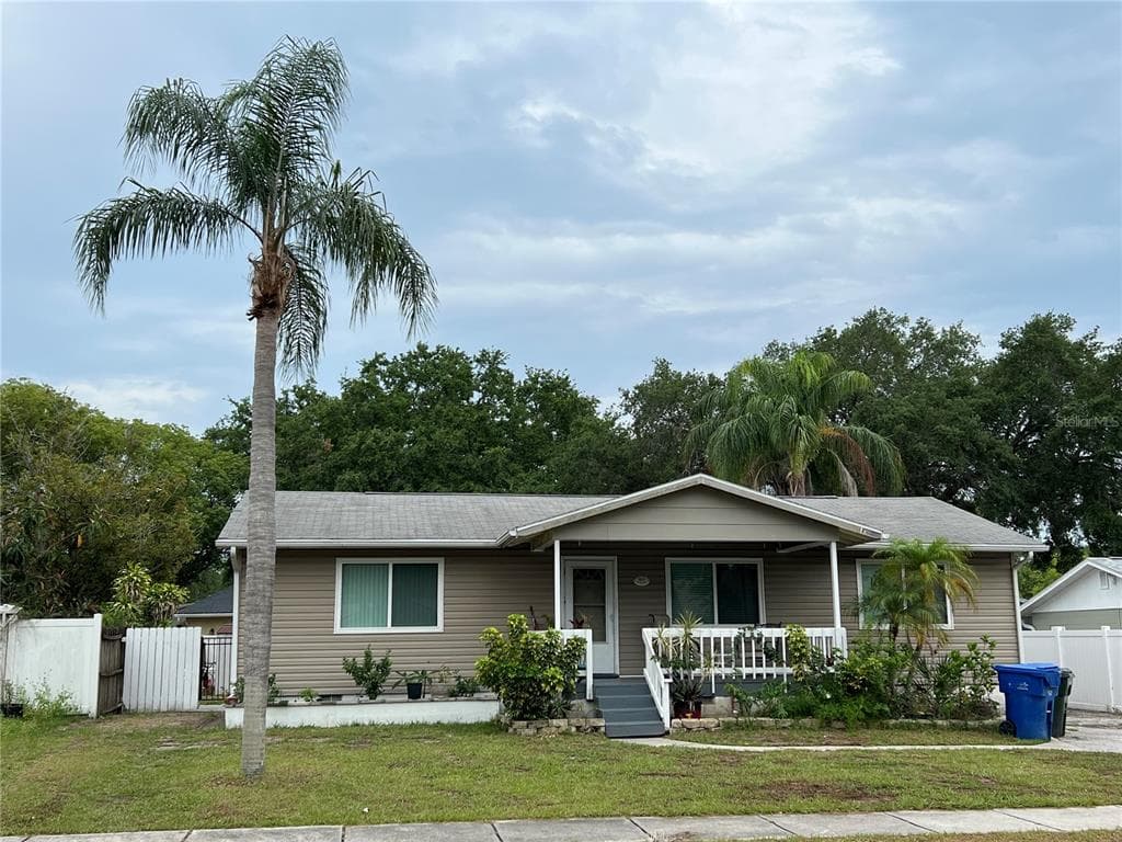 2822 21ST TERRACE SW LARGO, FL 33774