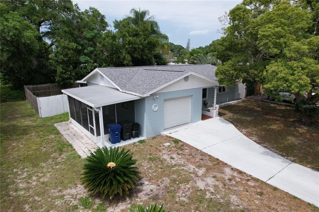 5499 44TH AVENUE N ST PETERSBURG, FL 33709