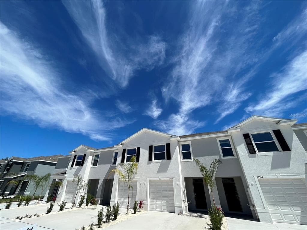 16715 MAUDE WIMAUMA, FL 33598