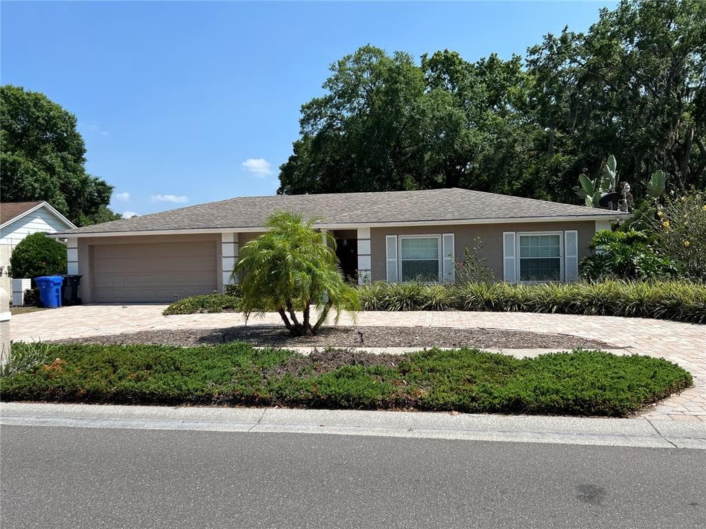 14509 BRENTWOOD DRIVE TAMPA, FL 33618