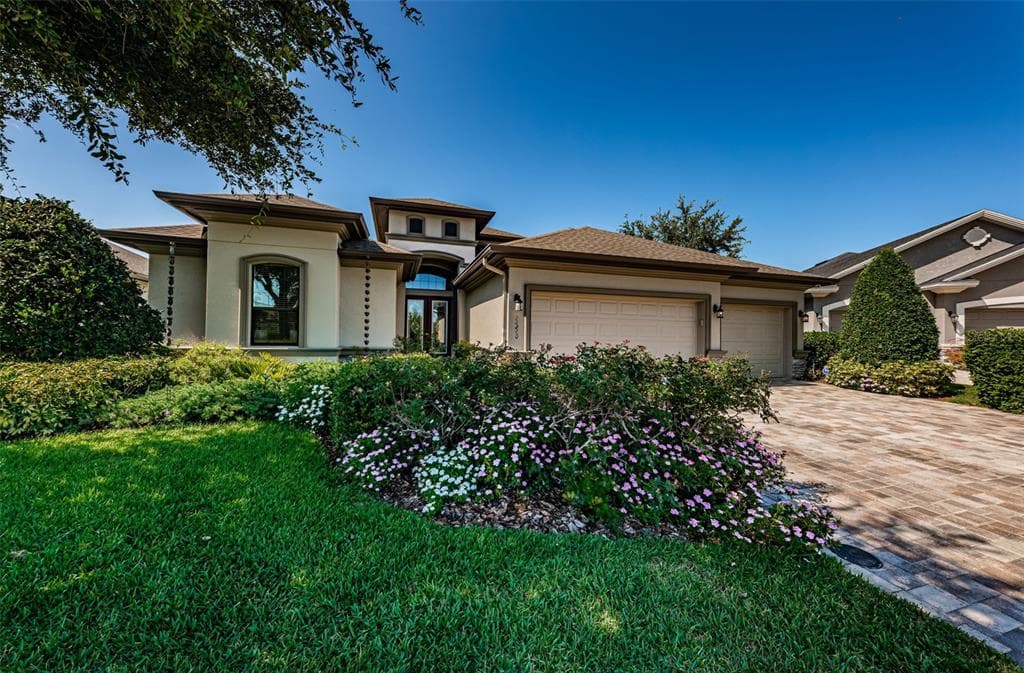 12240 KEYRIDGE LOOP LARGO, FL 33778