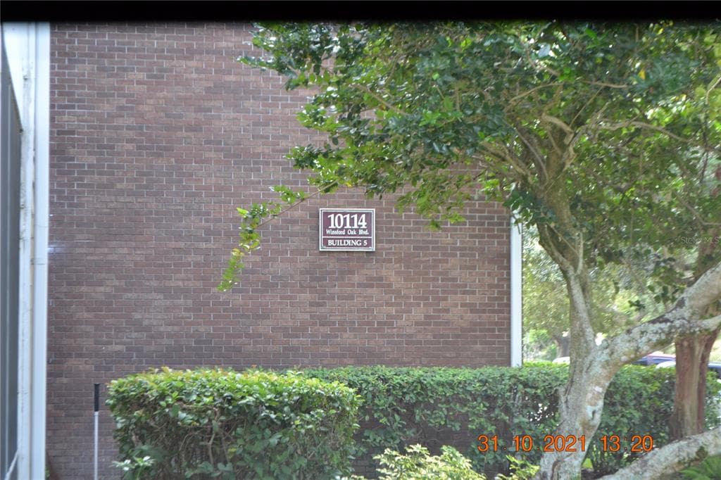 10114 WINSFORD OAK BOULEVARD UNIT 515 TAMPA, FL 33624