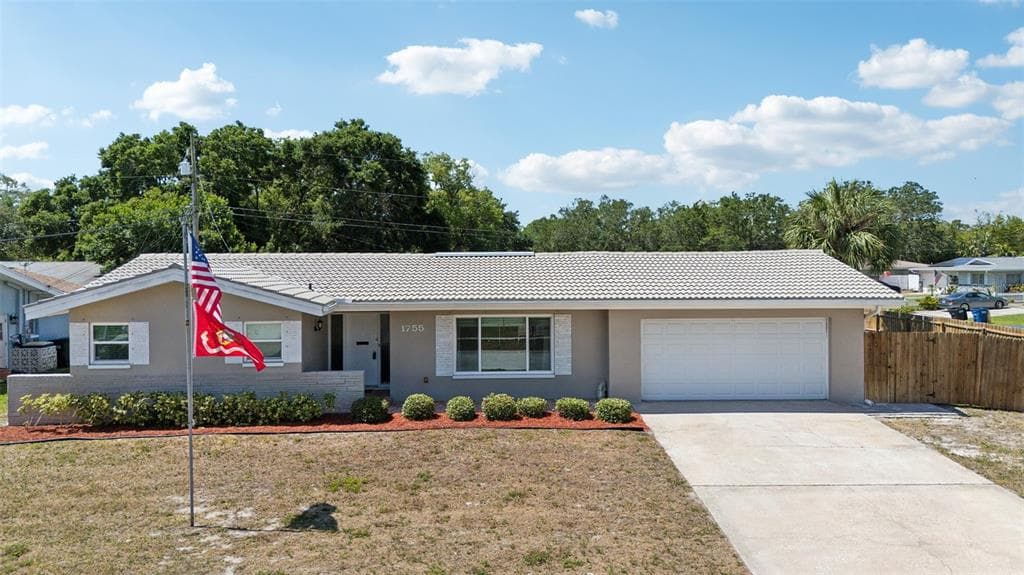 1755 GREAT BRIKHILL ROAD CLEARWATER, FL 33755