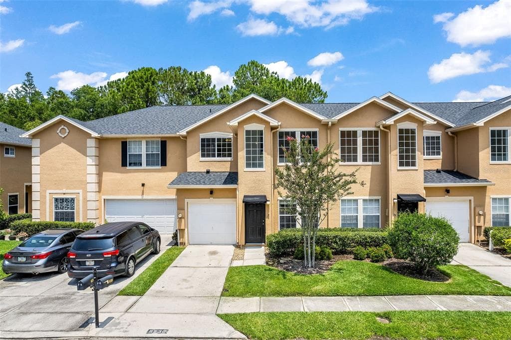 6230 ASHBURY PALMS DRIVE TAMPA, FL 33647