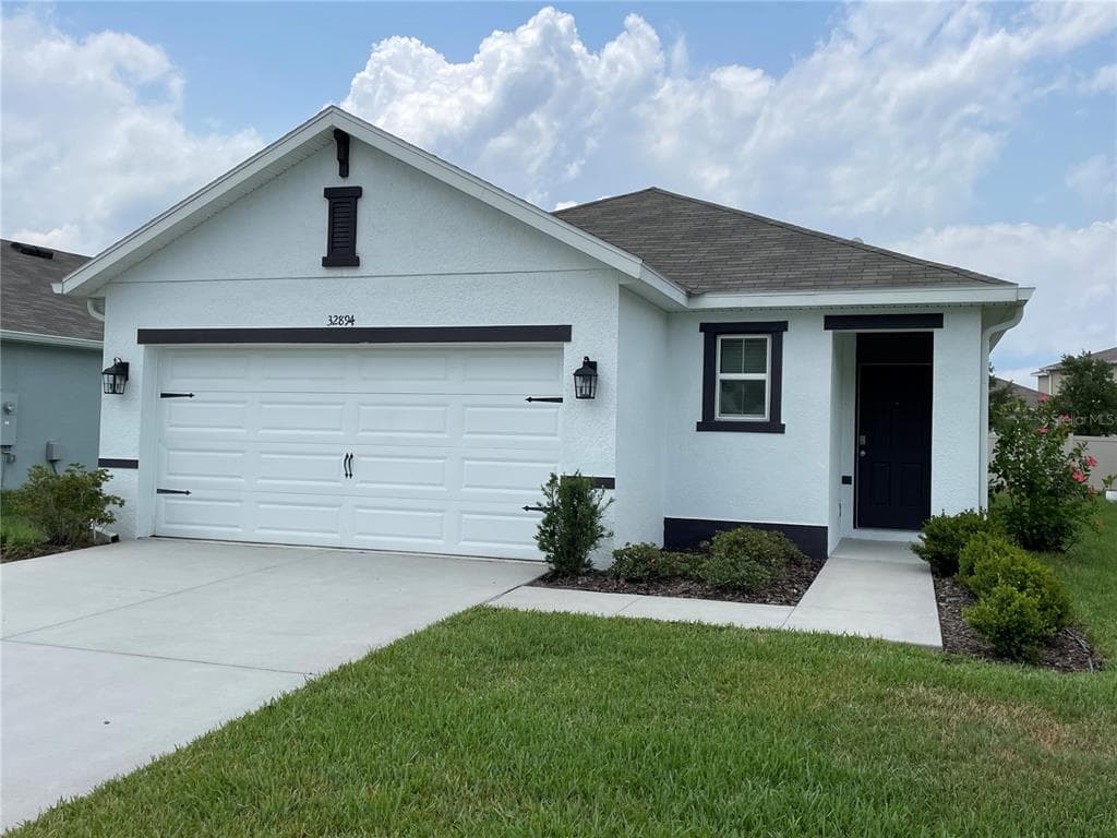 32894 BROOKS HAWK LANE WESLEY CHAPEL, FL 33543