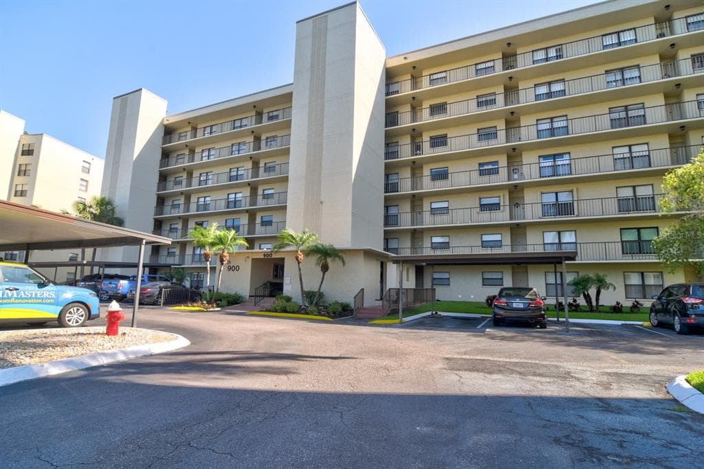 900 COVE CAY DRIVE UNIT 5A CLEARWATER, FL 33760