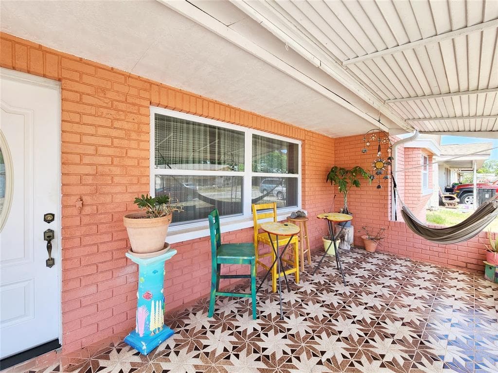 7525 CAMELOT ROAD PORT RICHEY, FL 34668