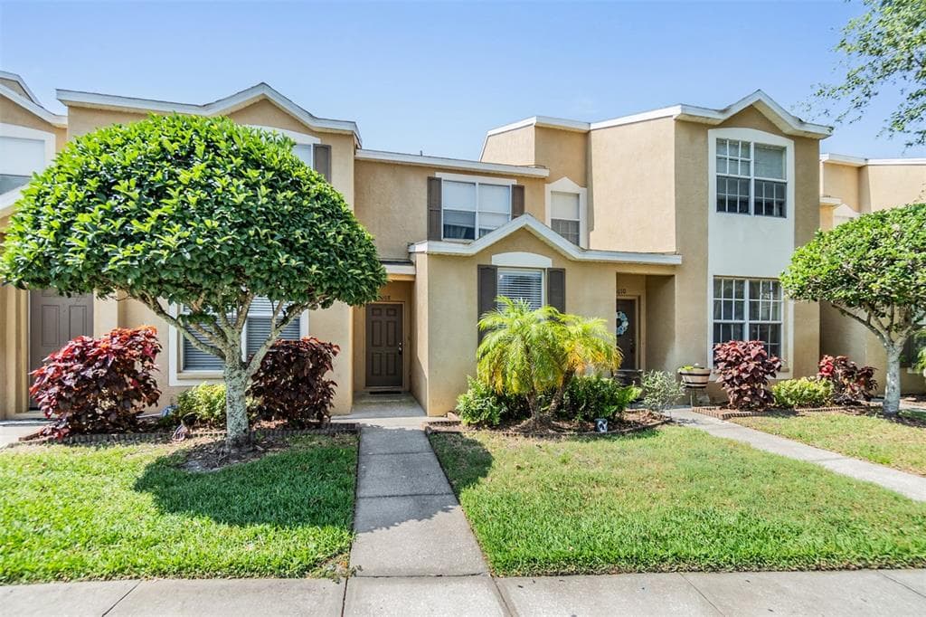 6008 OSPREY LAKE CIRCLE RIVERVIEW, FL 33578