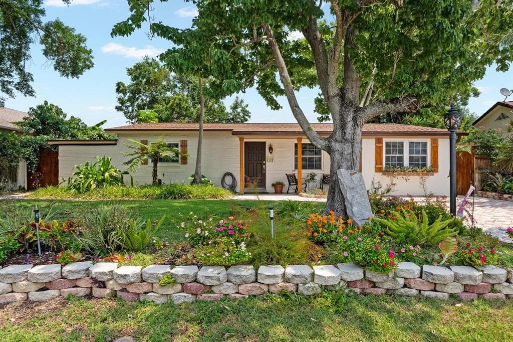 10709 DRUMMOND ROAD TAMPA, FL 33615