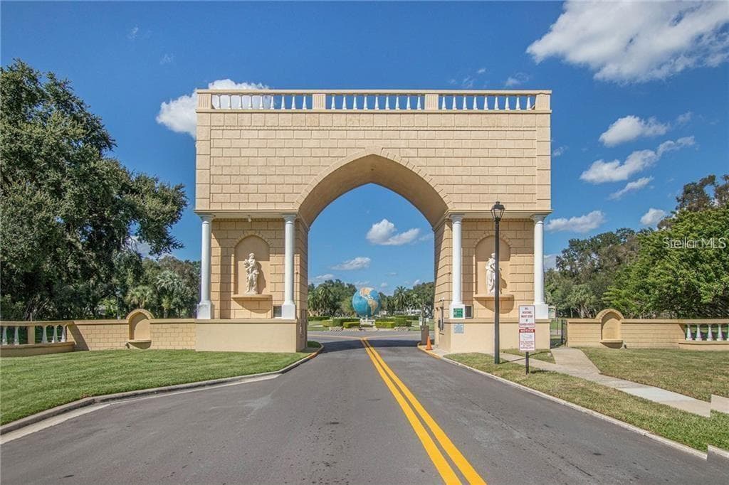 2460 CANADIAN WAY UNIT 60 CLEARWATER, FL 33763