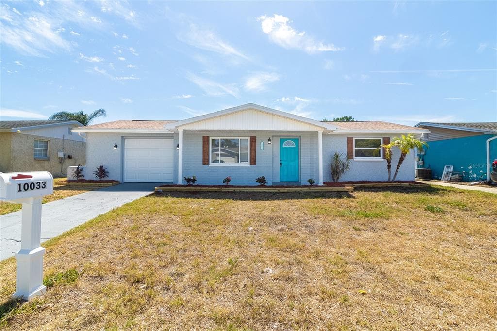 10033 FREESTONE LANE PORT RICHEY, FL 34668
