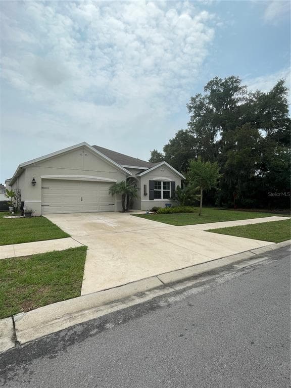 5504 RAYMOND WAY ZEPHYRHILLS, FL 33541