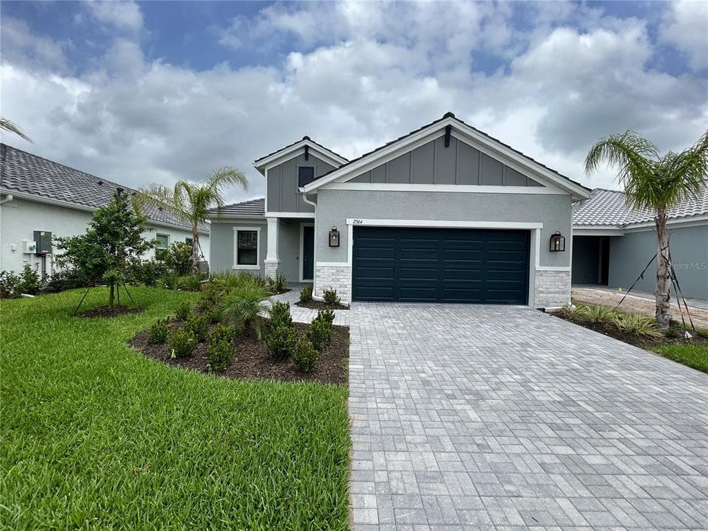 2564 STAR APPLE WAY SARASOTA, FL 34240