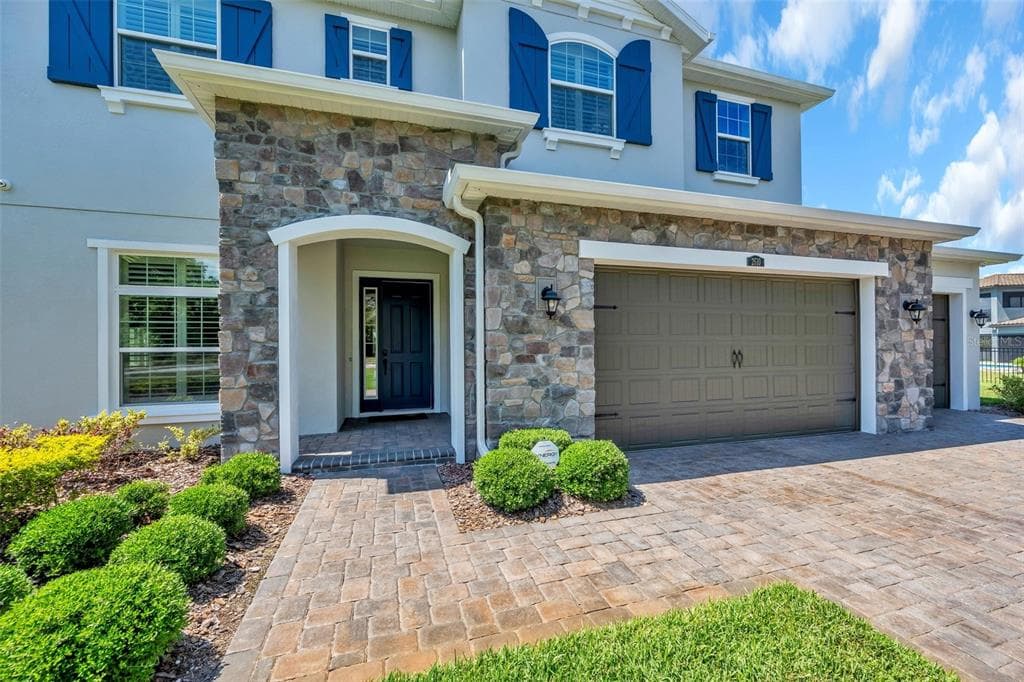 2610 CORDOBA RANCH BOULEVARD LUTZ, FL 33559