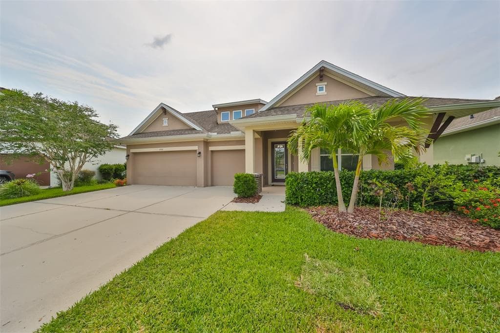 6906 COVINGTON STONE AVENUE APOLLO BEACH, FL 33572