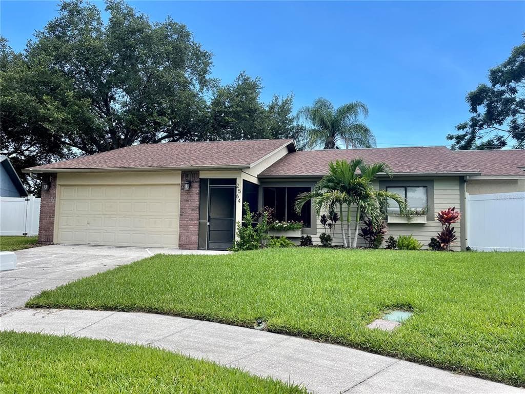 2564 ISLANDER COURT PALM HARBOR, FL 34683