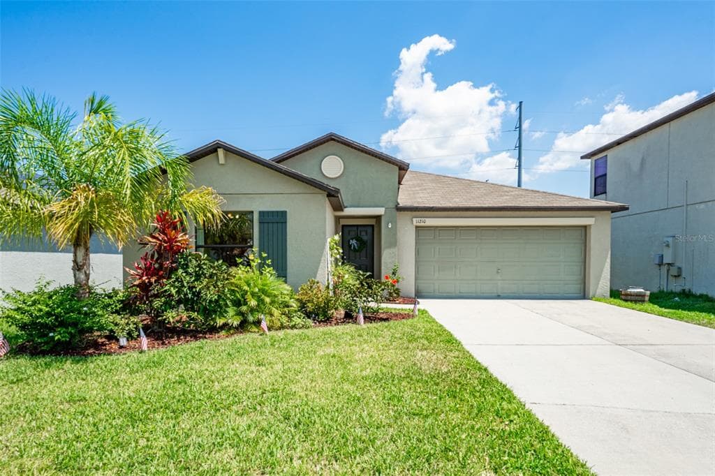 11210 LELAND GROVES DRIVE RIVERVIEW, FL 33579