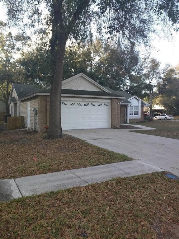 3221 THACKERY WAY PLANT CITY, FL 33566