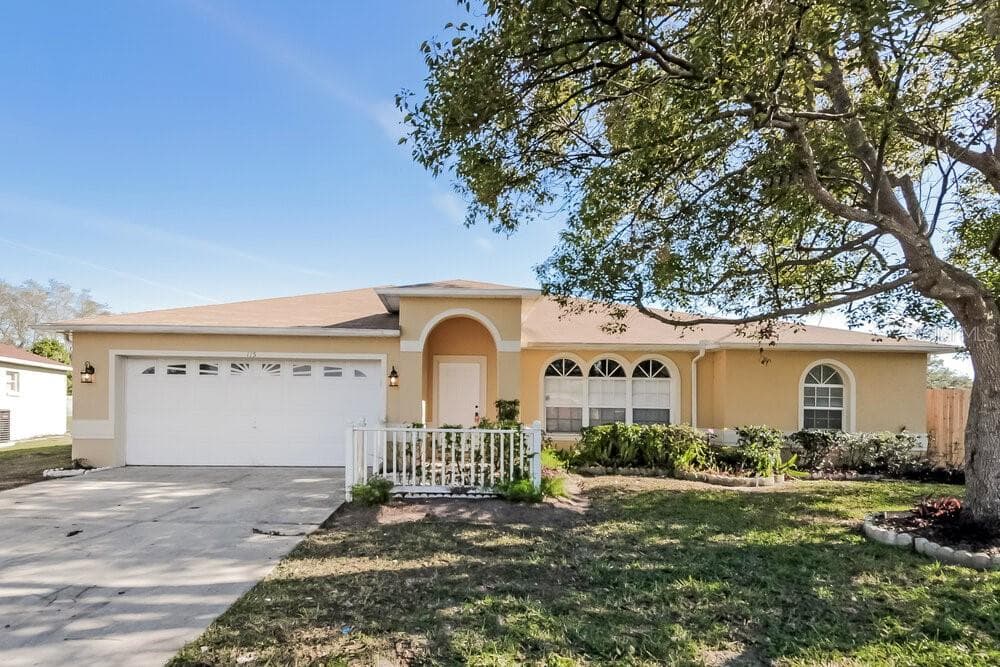 115 PINE TOP LANE KISSIMMEE, FL 34758
