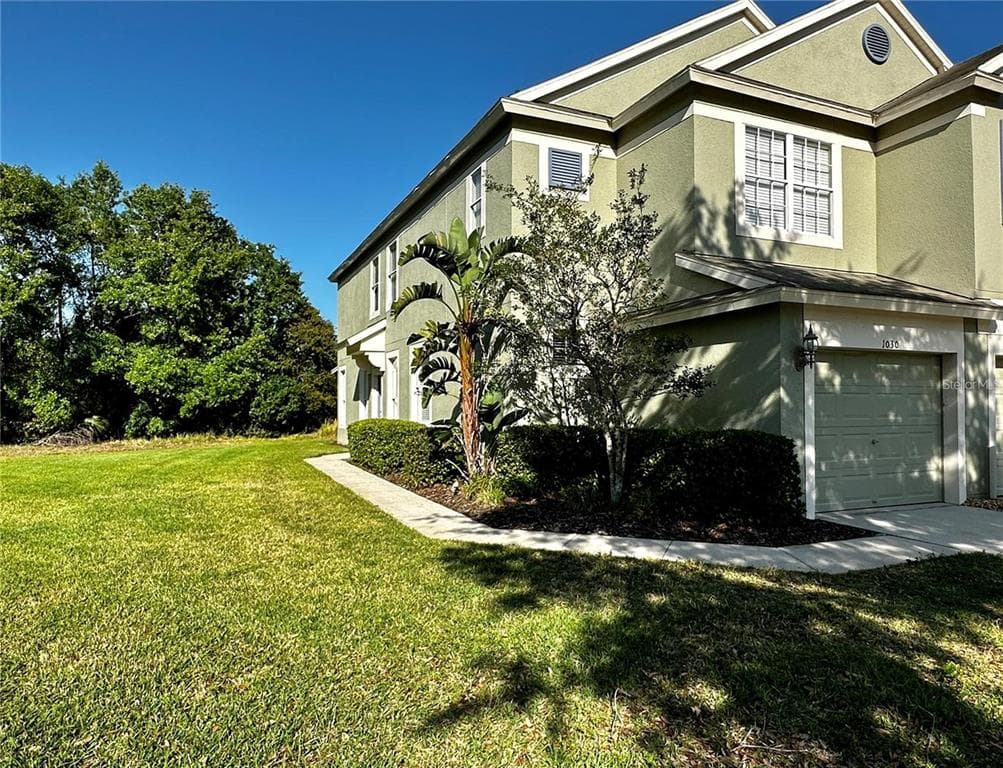 1030 VISTA CAY COURT BRANDON, FL 33511
