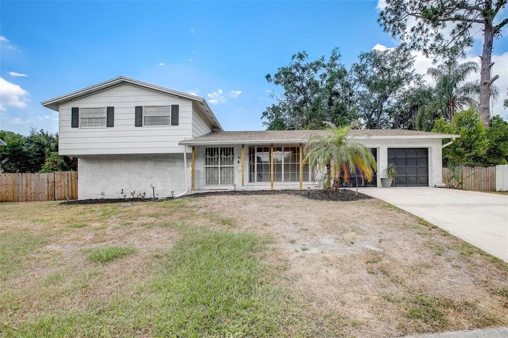 7002 MINTWOOD COURT TAMPA, FL 33615