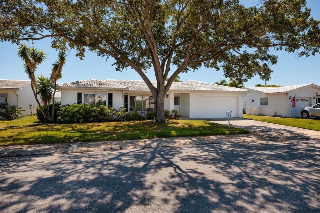 9221 41ST WAY N PINELLAS PARK, FL 33782