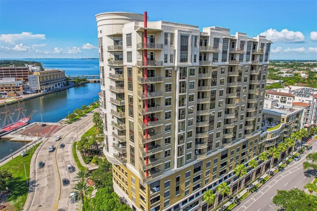 275 BAYSHORE BOULEVARD UNIT 1503 TAMPA, FL 33606