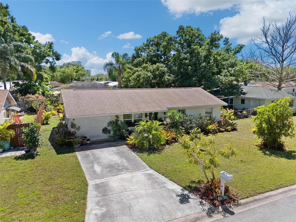 6508 3RD AVENUE NE BRADENTON, FL 34208