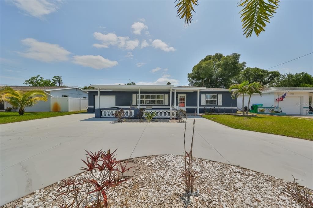 4803 58TH WAY N KENNETH CITY, FL 33709