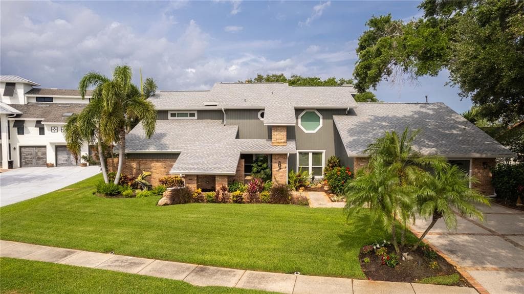9011 BAYWOOD PARK DRIVE SEMINOLE, FL 33777